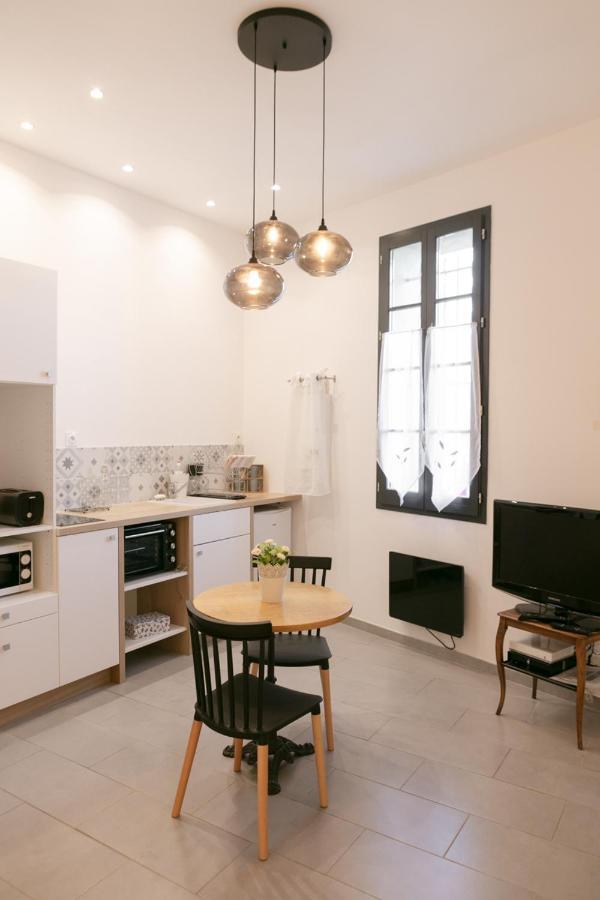 Studio Vaucluse Clovis LʼIsle-sur-la-Sorgue Buitenkant foto