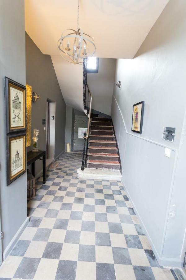 Studio Vaucluse Clovis LʼIsle-sur-la-Sorgue Buitenkant foto